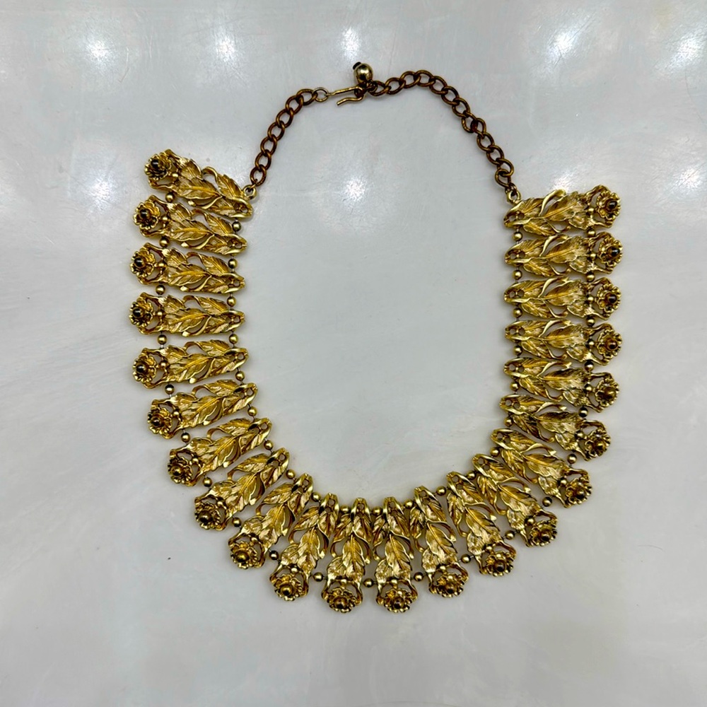 Vintage floral BSK necklace